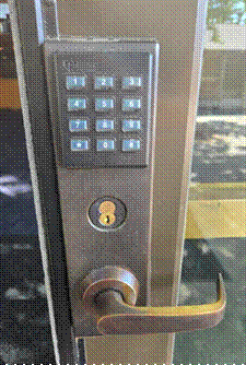 Title: Keypad door lock - Description: Photo of the keypad door lock